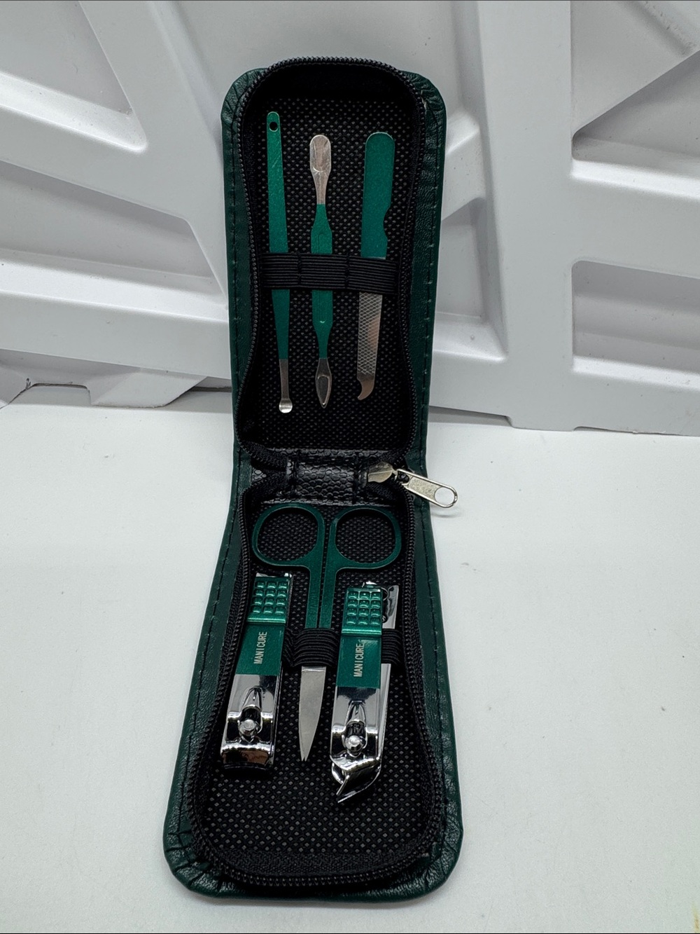 NWT 6-Piece Portable Manicure Set & Grooming Kit Emerald Green Travel Case #0154